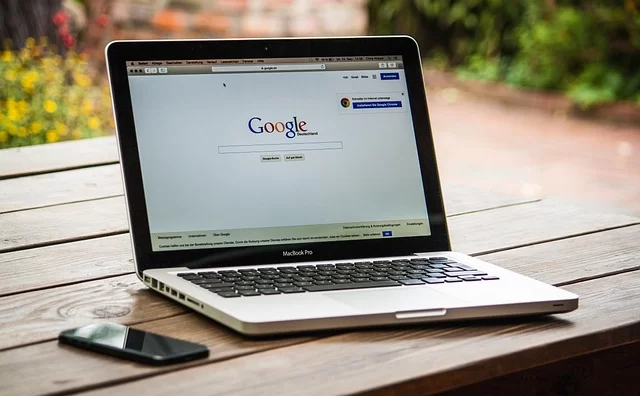 Google'ın Blogger platformunun temellerini anlatan görsel