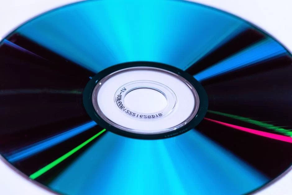 Image of the part of a CD disc where data is written