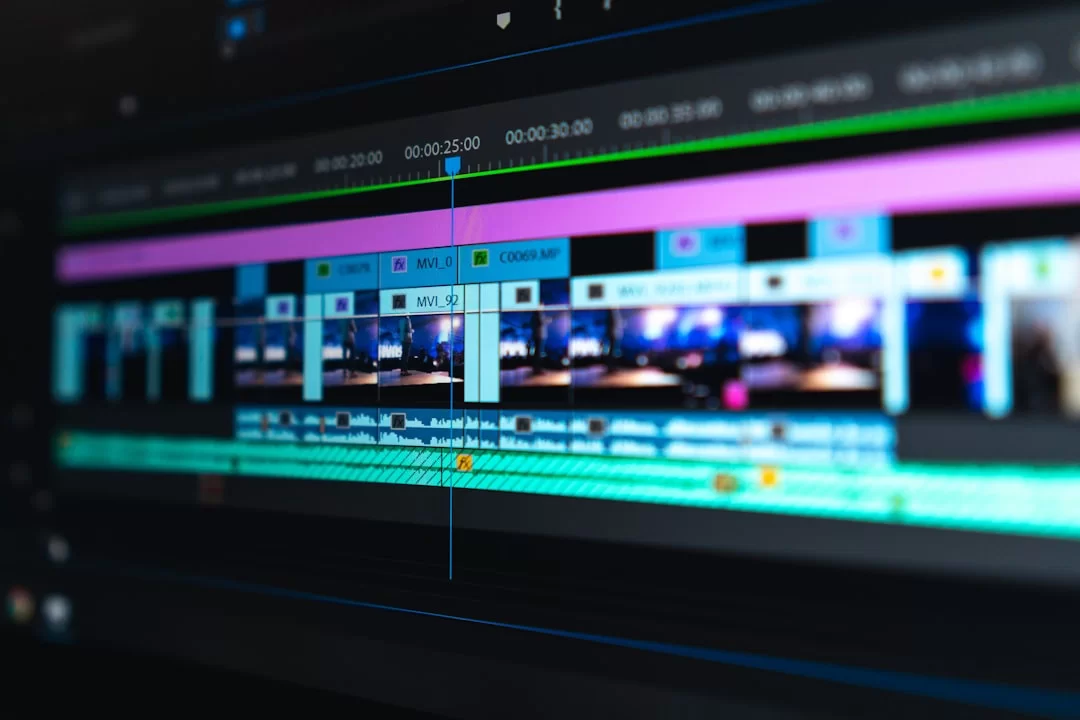 Adobe Premiere Pro arayüzünde video düzenleme için codec ve render ayarlarının içeren bir görsel