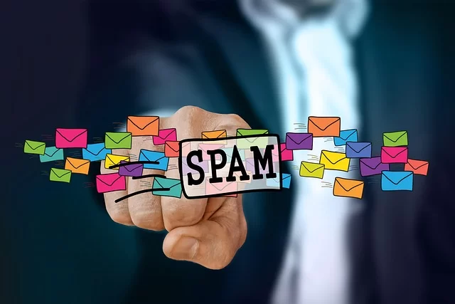 E-posta simgeleri içeren bir görüntü