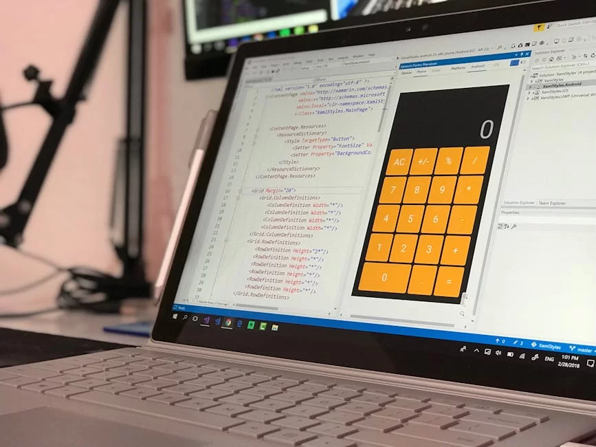 HTML, CSS ve JavaScript kodlarının bir kod editöründe gösterildiği bir görüntü