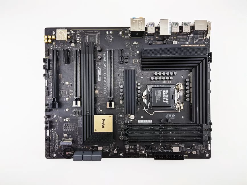 An image showing a PCI Express (PCIe) slot on a motherboard