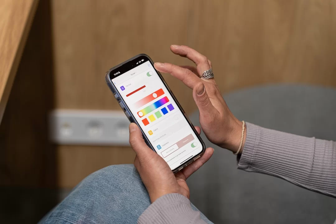 Yazılım arayüzünde HEX ve RGB renk kodlarını gösteren renk seçici ekran görüntüsü