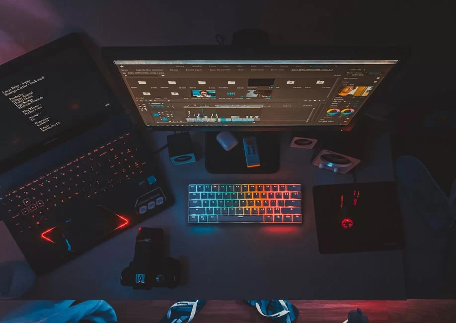 Yazılım geliştirme ortamında RGB renk paleti kullanımı