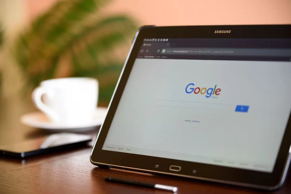 Image illustrating the Google and Flash (SWF) process