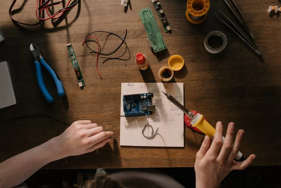 Making a telegraphic communication with Arduino