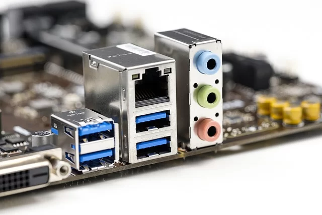 Anakartın USB slotları