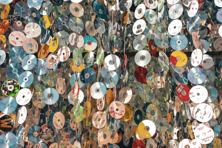 Visual expressing conversion of DRM-protected CD content
